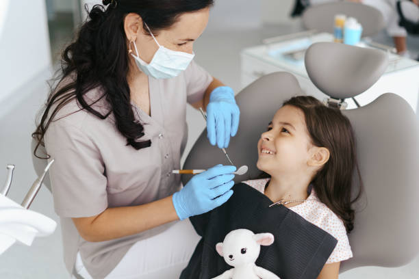 Best Emergency Treatment for Toothache in Two Rivers, WI